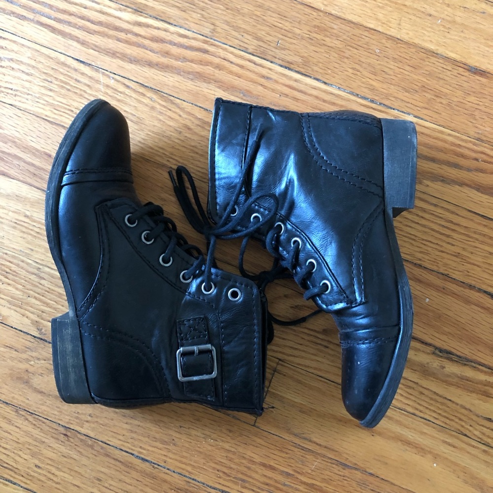 Madden girl combat boots